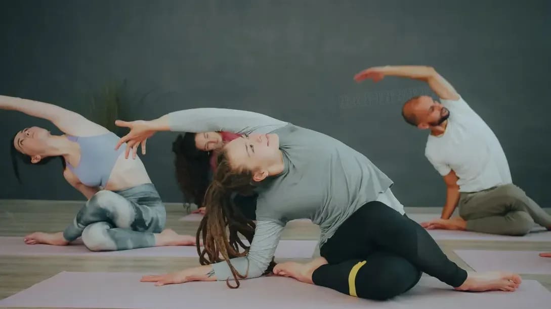 やさしみヨガスタジオ 4